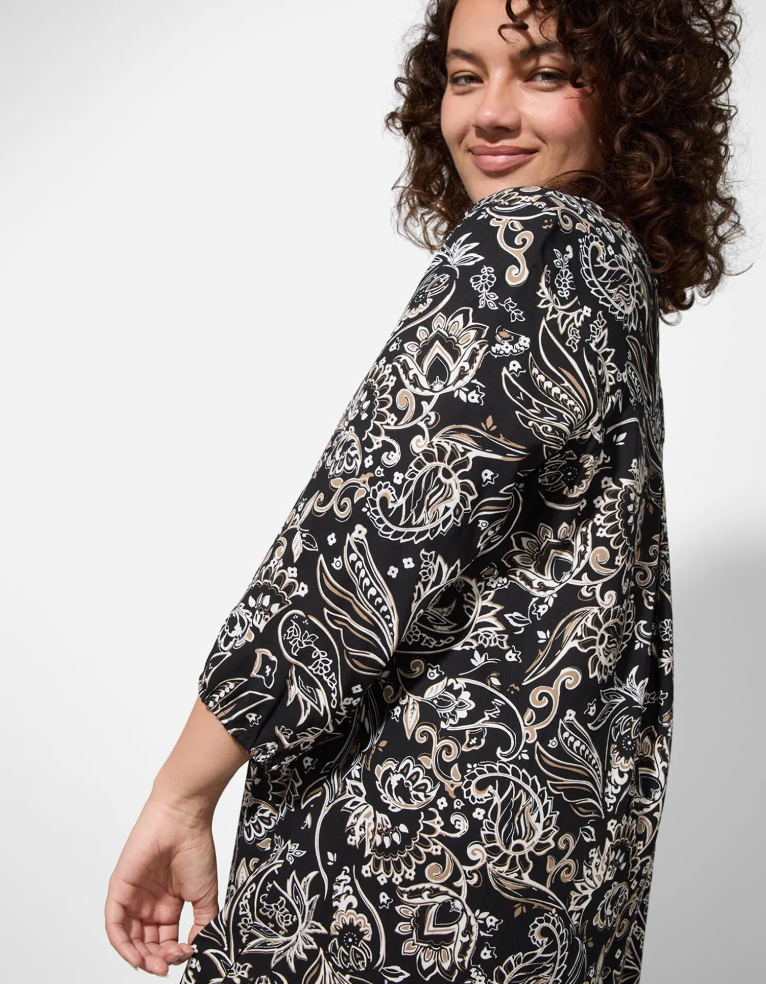 Maxi Blue Blouse - Motief all-over - zwart Hot